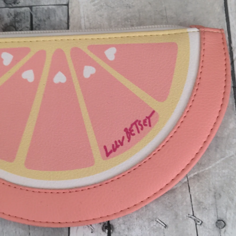 NWT Betsey Johnson Grapefruit Slice Wristlet - Picture 4 of 7